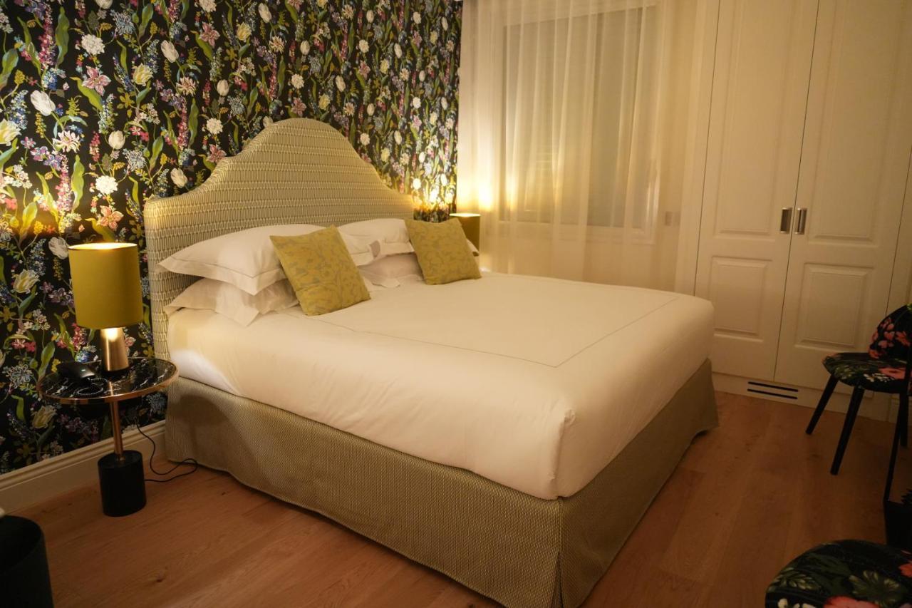 Jolly Charme Suite Месина Екстериор снимка