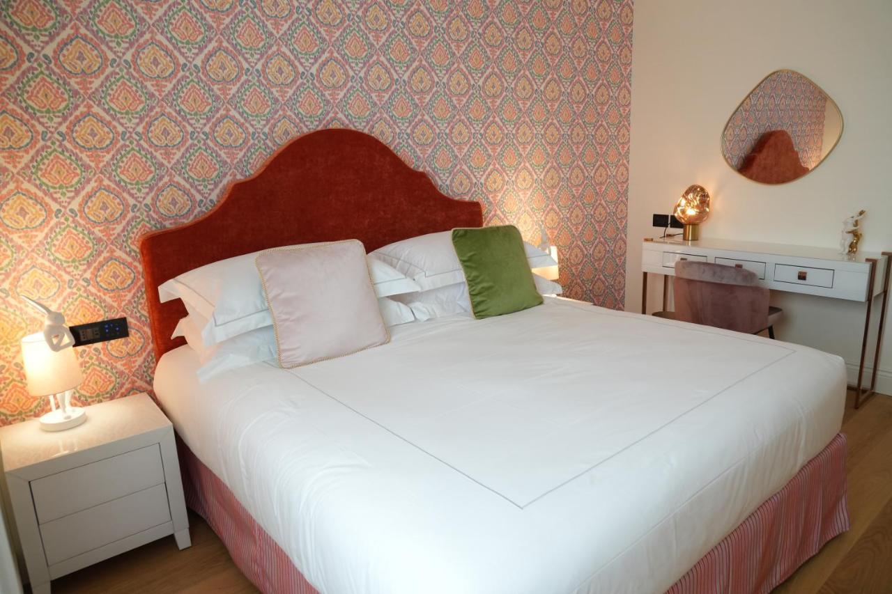 Jolly Charme Suite Месина Екстериор снимка