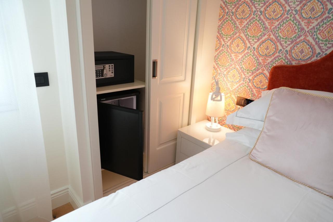 Jolly Charme Suite Месина Екстериор снимка