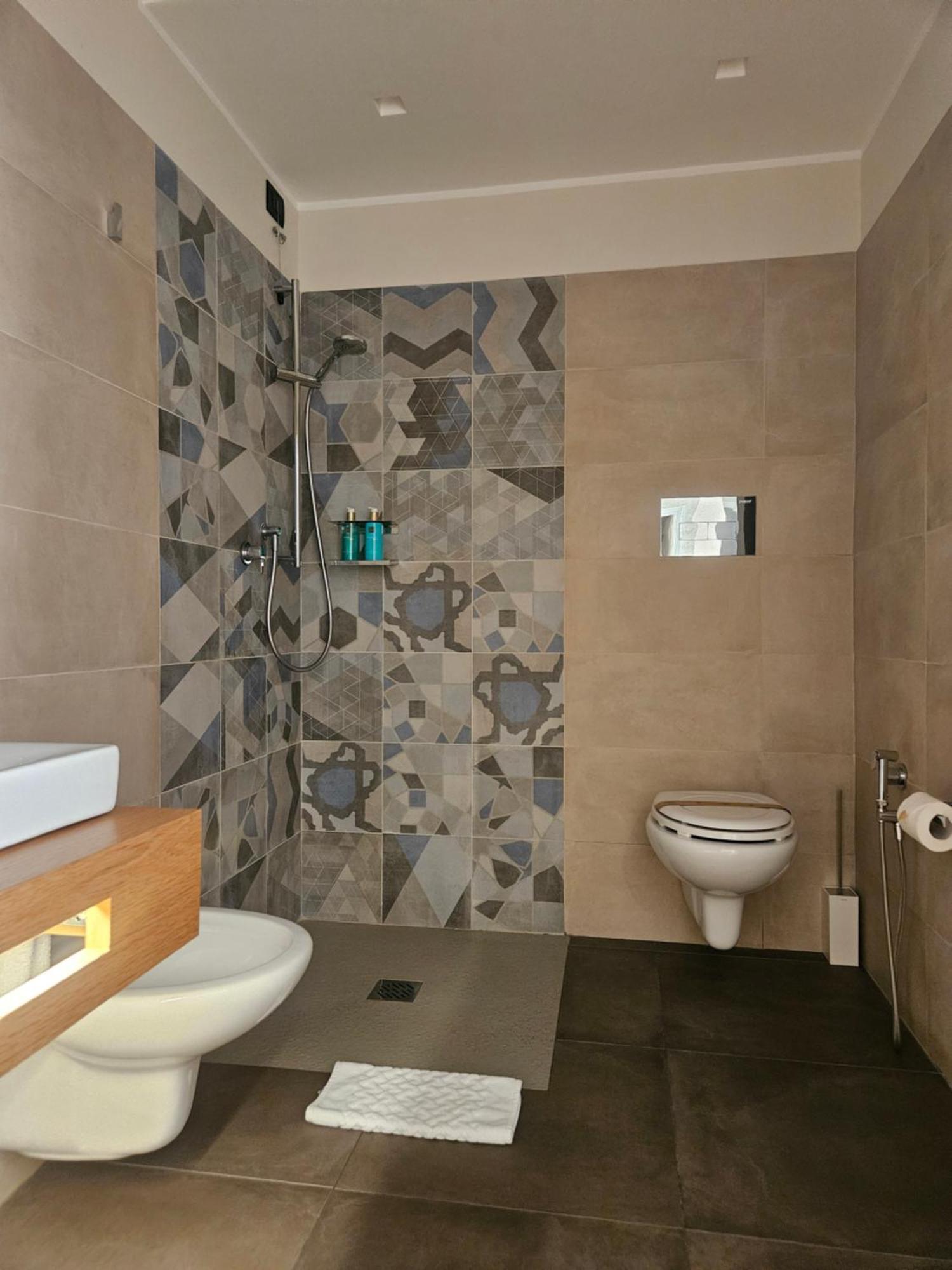 Jolly Charme Suite Месина Екстериор снимка