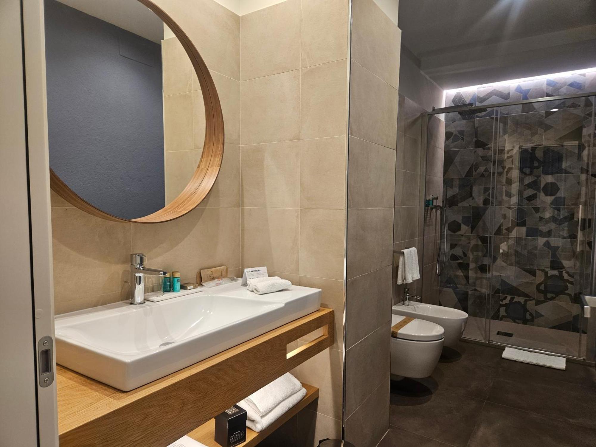 Jolly Charme Suite Месина Екстериор снимка